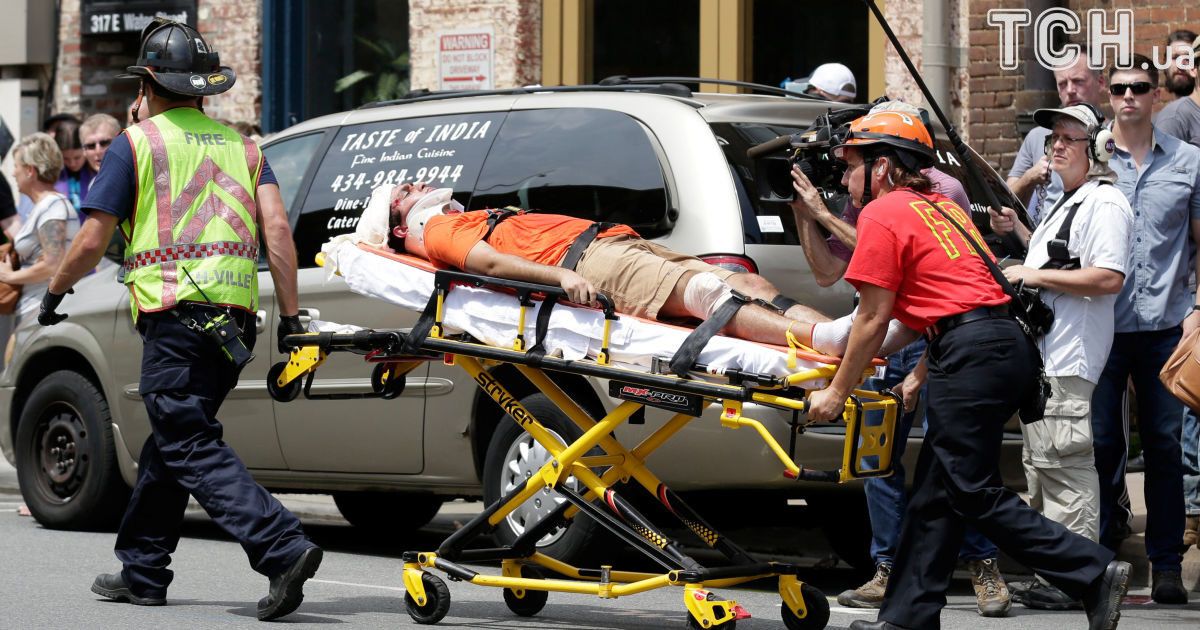 наїзд авто на протестувальників у Вірджинії в США_4 / © Reuters