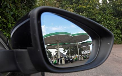 На АЗС поползли вверх цены на бензин и дизтопливо