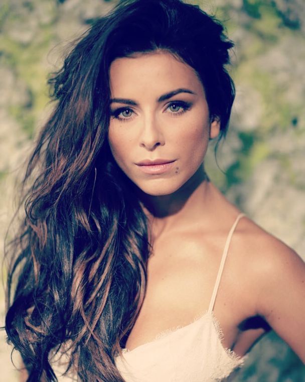  / © instagram.com/anilorak