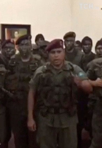 Власти Венесуэлы подавили восстание против Мадуро на военной базе