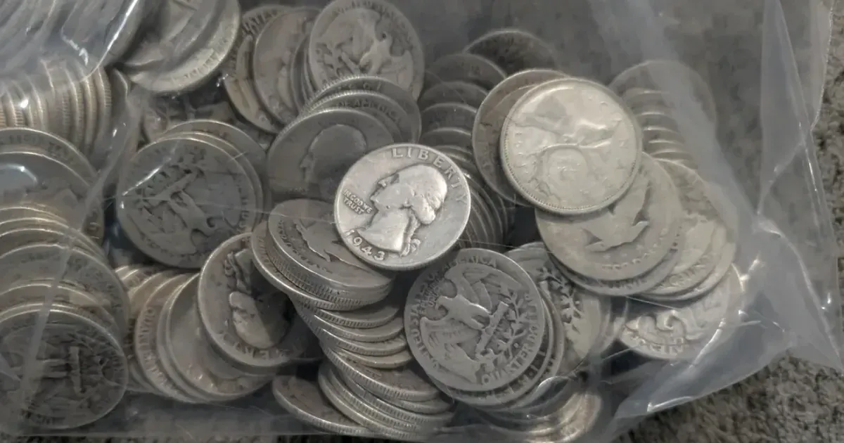 Срібні монети. Фото: Reddit/u/Aspiiree