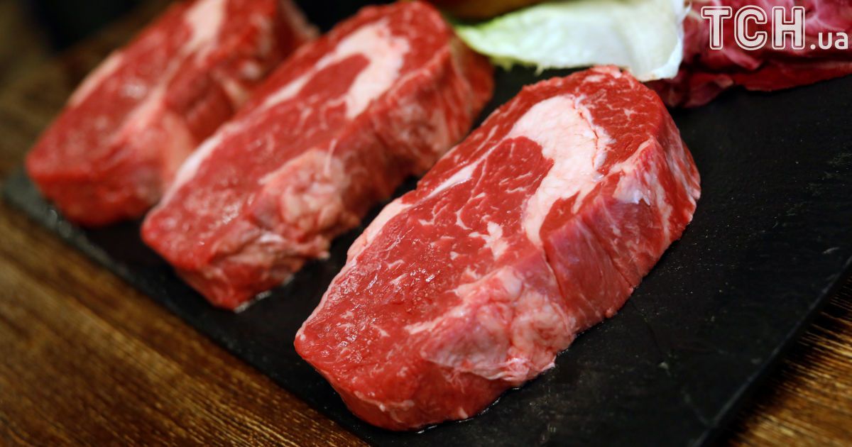 Їсти чи не їсти. Скільки коштує кілограм стейку в Україні та країнах Європи