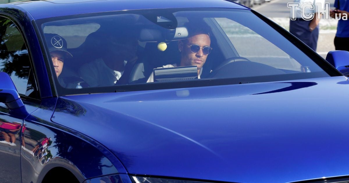 Кінець епопеї. Неймара представлять в ПСЖ цього тижня