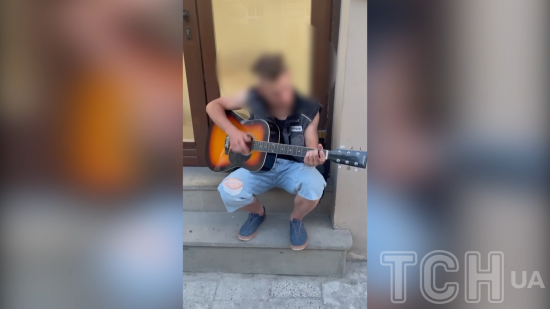 Виконував пісні Цоя: у Львові хлопець, на якого депутатка написала заяву, потрапив до притулку (відео)