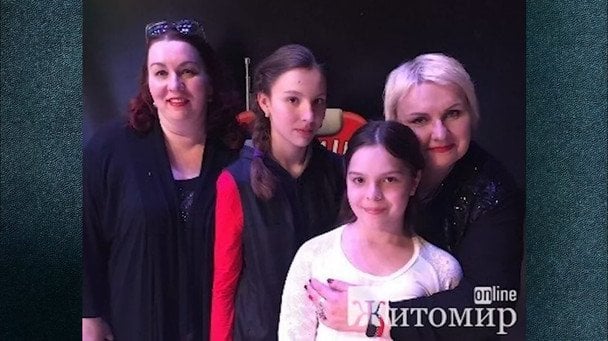Марина Поплавська з сестрою та племінницями / © скриншот з відео