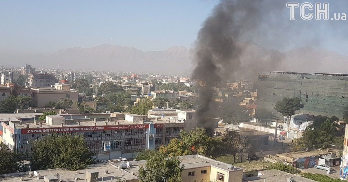 Ранковий вибух у Кабулі забрав життя десятків людей