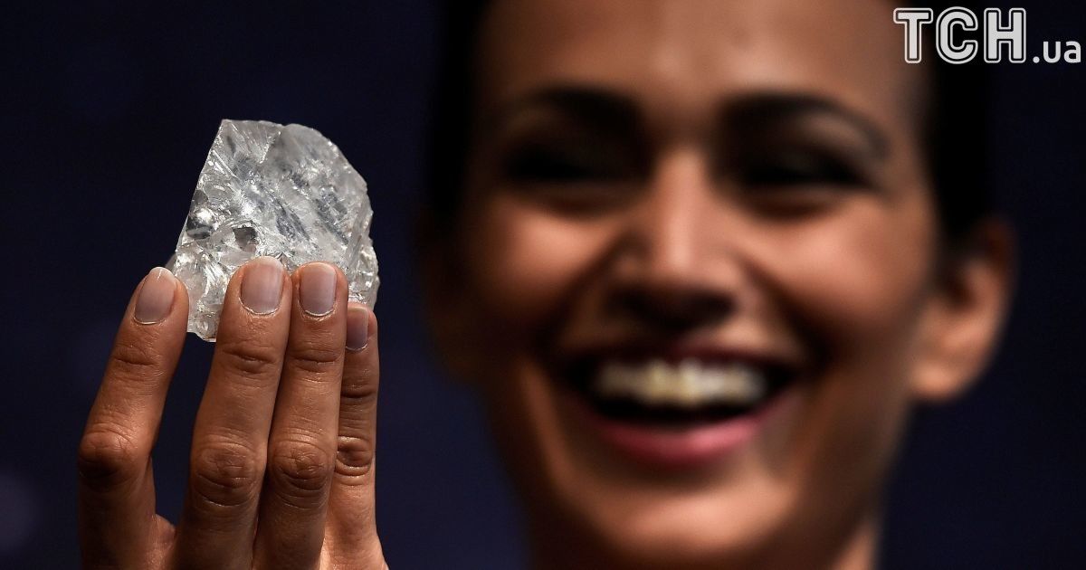 Найбільший у світі алмаз хочуть розпиляти та продати частинами