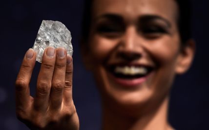 Найбільший у світі алмаз хочуть розпиляти та продати частинами
