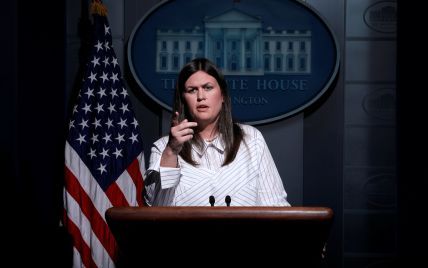 "Я люблю свою роботу": прес-секретар Білого дому спростувала заяви про свою відставку