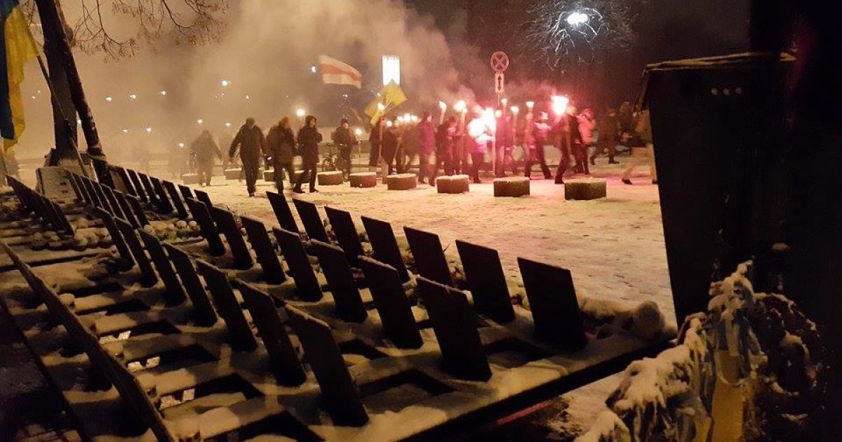 Активісти стурбовані тим, що за два роки силовики не покарали жодного винуватця розгону студентів / © Фото Івана Гребенюка/ТСН
