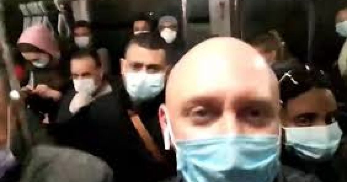 Скандал на літаку з Мілана. У МАУ спростували заяви блогера і збираються звертатися до поліції