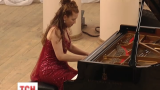 В Украине впервые выступила с концертом известная испанская пианистка Каролина Эстрада