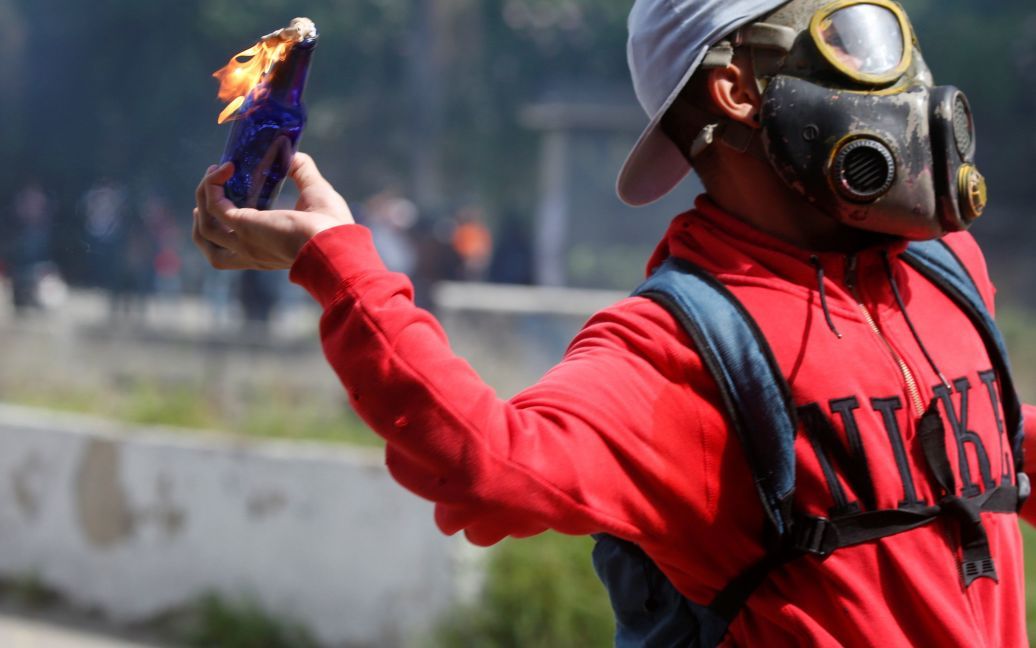 Фото протестів у Каракасі / © Reuters