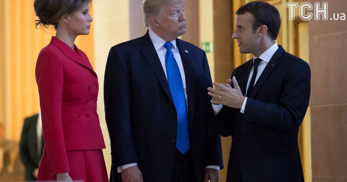 Стрункі ніжки і контрастні сукні: як Трамп і Макрон дружинами хизувалися_7 / © Reuters