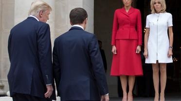 Стрункі ніжки і контрастні сукні: як Трамп і Макрон дружинами хизувалися_12 / © Reuters