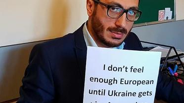 Учасники флемшобу на підтримку українців / © Facebook/Agit Mirzoev