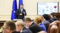 Гройсман заверил, что правительство найдет решение относительно запрета экспорта нефти из России