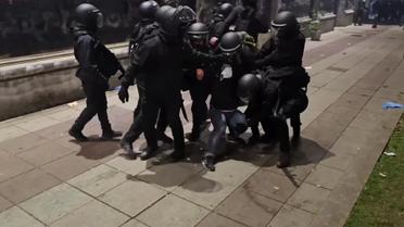 У Грузії поліція знову намагається розігнати демонстрантів