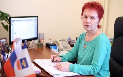 В Крыму главврач клиники предложила персоналу сосать чупа-чупс вместо зарплаты