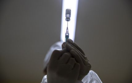 Минздрав исключил возможность регистрации российской вакцины "Спутник V" в Украине