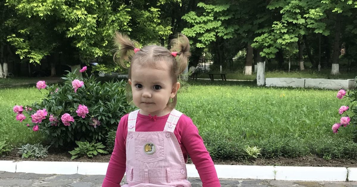Дорога операція на вушках поверне слух Алісі