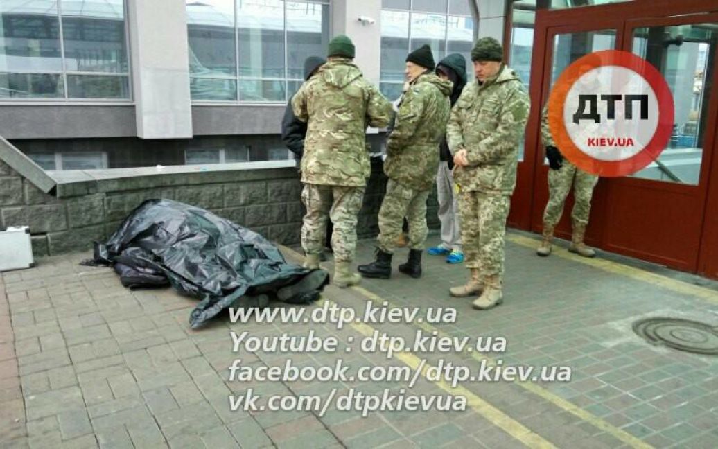 Реанимировать военного не удалось / © dtp.kiev.ua