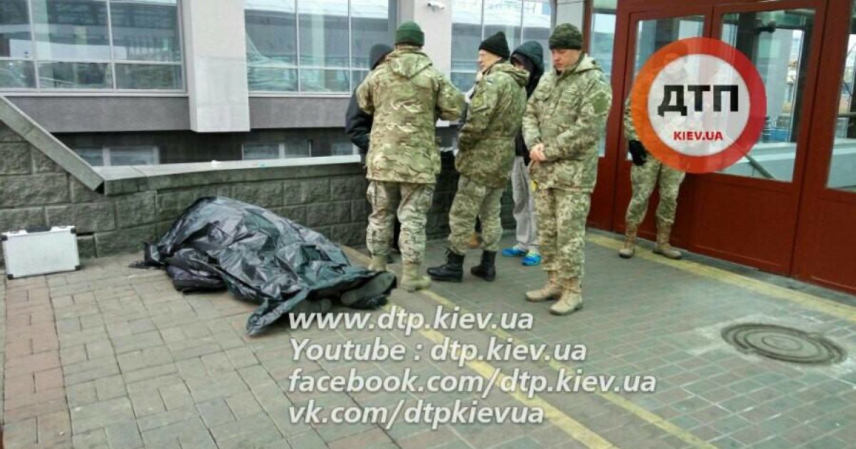Реанимировать военного не удалось / © dtp.kiev.ua