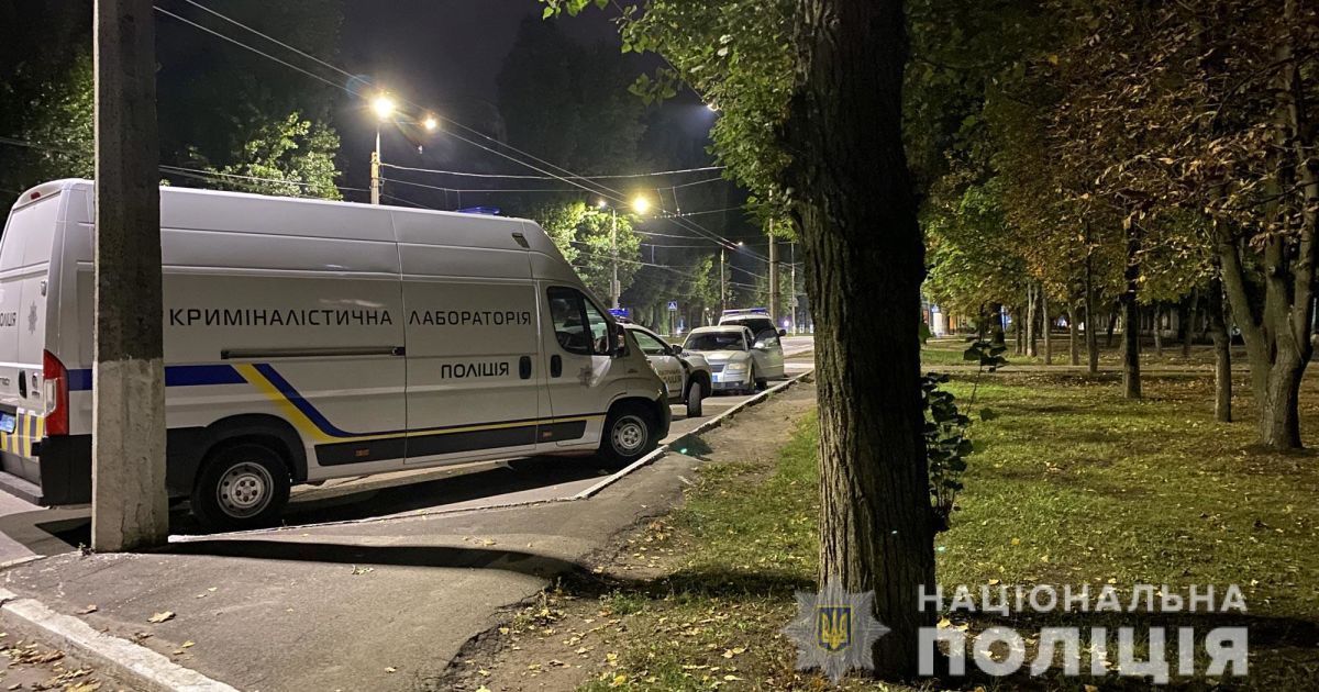 Порезал ножом двух человек и скрылся: в Полтавской области правоохранители разыскивают жестокого убийцу