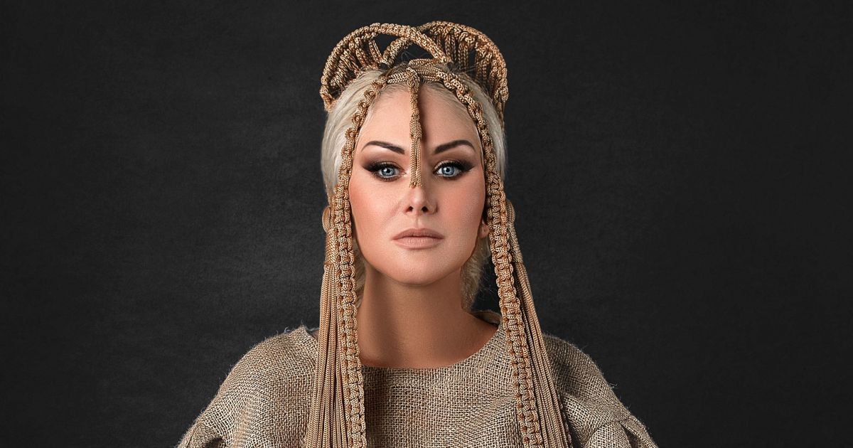 Yalangoch qizlarning havaskor fotosuratlari