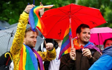 У Німеччині остаточно законом підтримали легалізацію одностатевих шлюбів