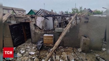 Женщину в сверхтяжелом состоянии спасают врачи: последствия обстрела Одесской области