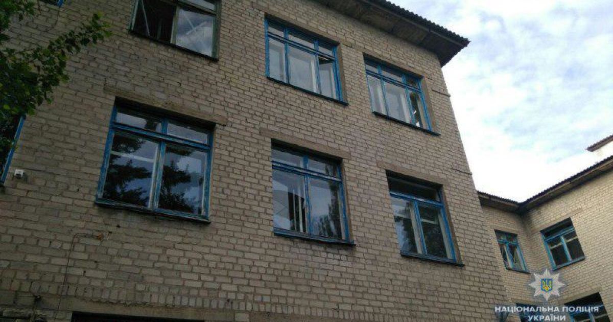 Бойовики обстріляли з артилерії медзаклади у Торецьку