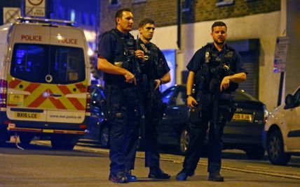 Из-за взрыва в лондонском метро пострадали пять человек