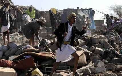 В Йемене повстанцы разграбили российское генконсульство