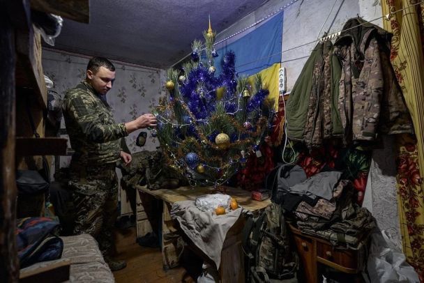 Військові святкують Різдво на фронті/ Фото: Костянтин та Влада Ліберови