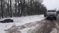 Десятки фур зупинилися на Запоріжжі через негоду