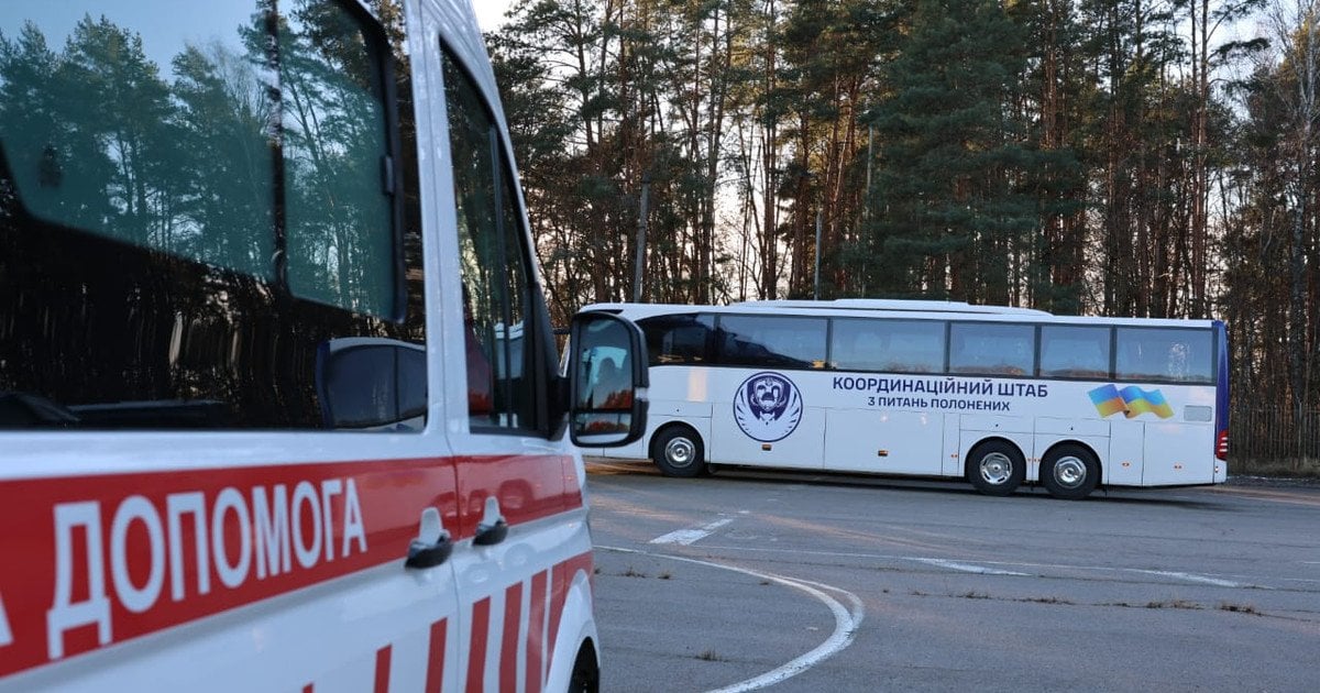 Возвращение заключенных из Беларуси