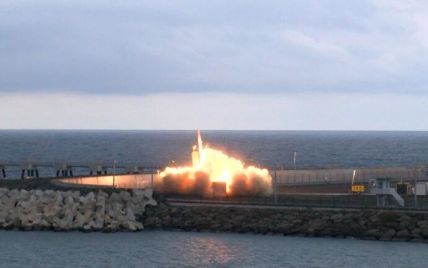 Турция провела первые испытания баллистической ракеты малой дальности