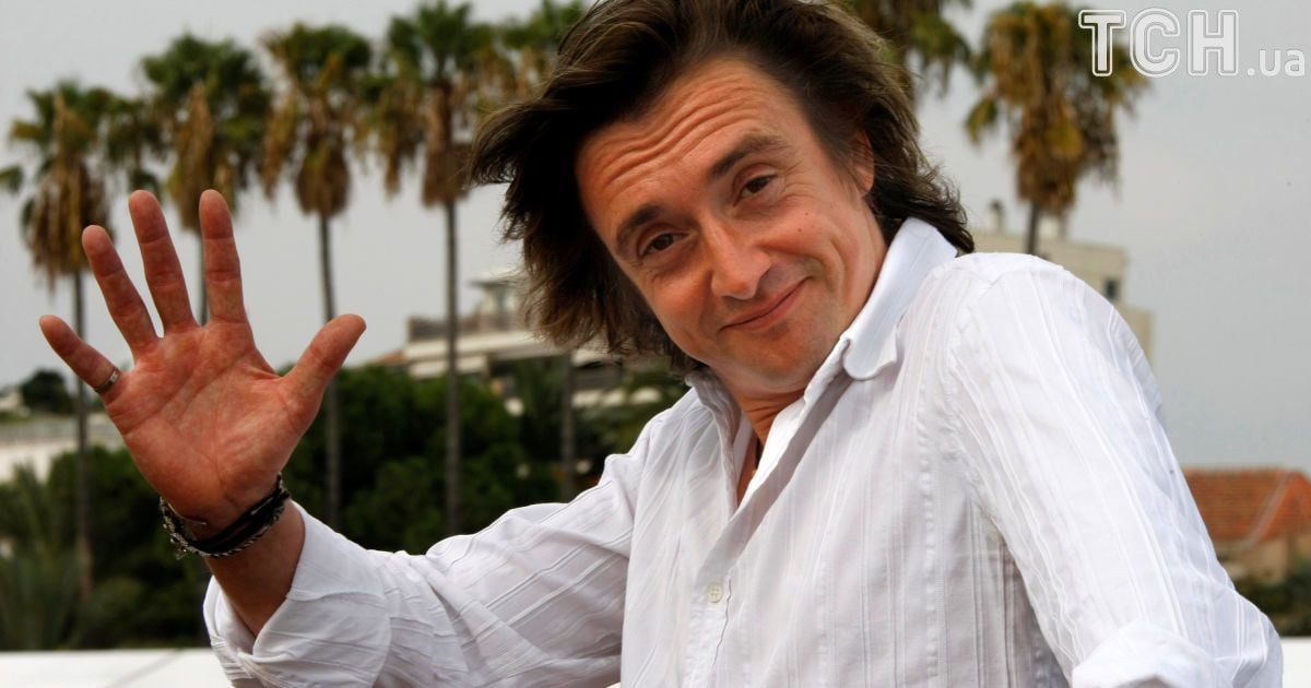 Популярный ведущий чуть не погиб в жуткой аварии электроавтомобиля во время съемок