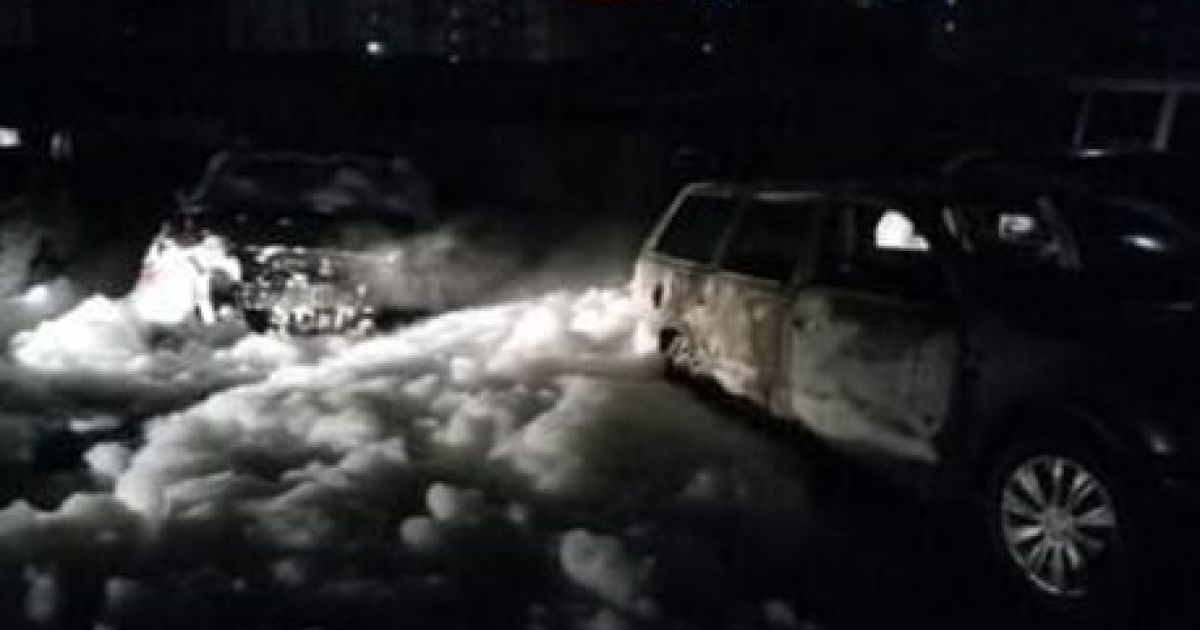 згорілі авто у жк софія_2 / © dtp.kiev.ua