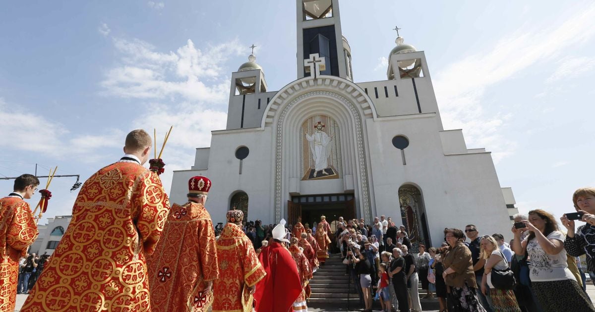 Воспоминания, благодарности и скорбь. В Киеве хоронят Любомира Гузара