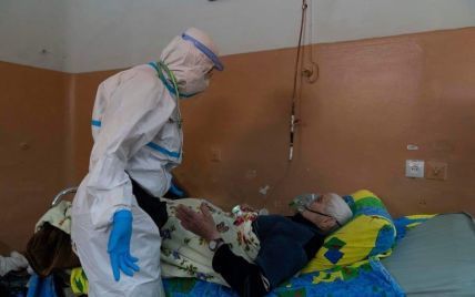 "Забрали маску у одного человека и дали другому": врач из Черновцов о ситуации с кислородом в областной больнице