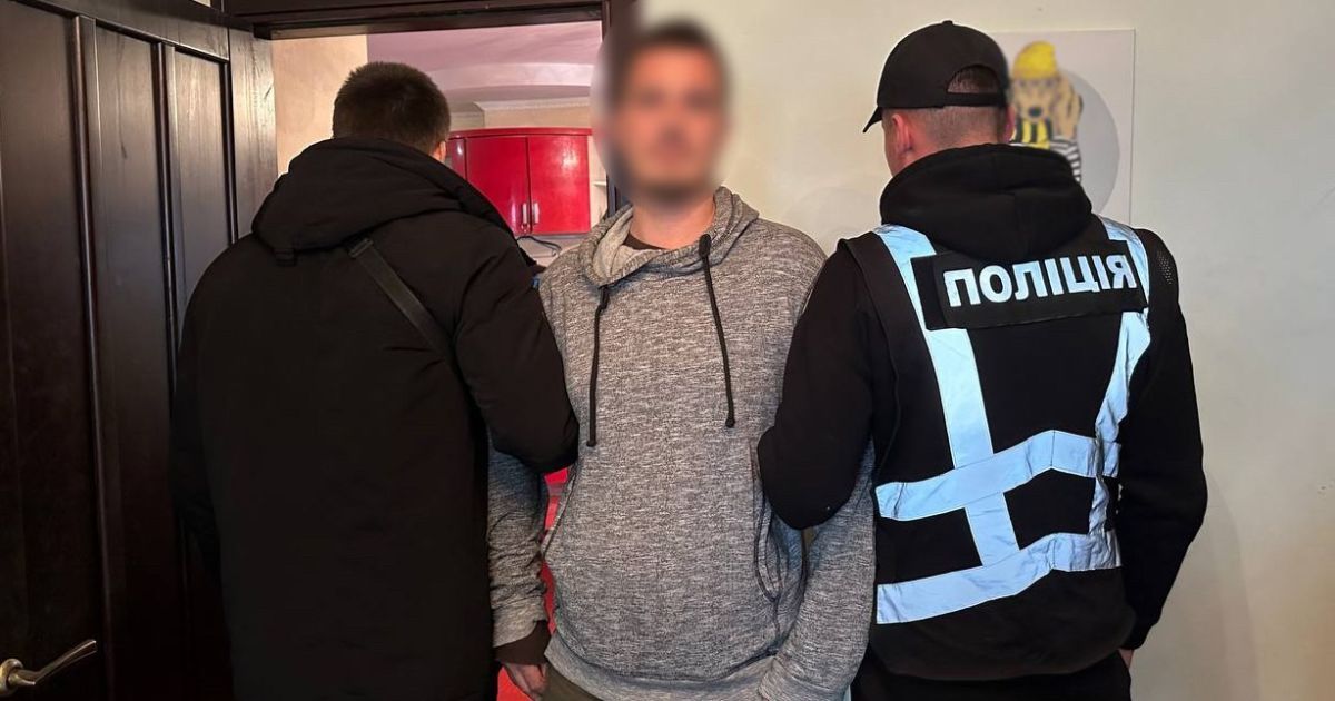 В Киеве мужчина распространял детскую порнографию