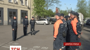 Розміновувати звільнені території на Донбасі вирушили рятувальники з Дніпропетровщини