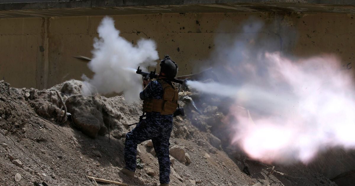 Премьер-министр Ирака провозгласил "конец ИГИЛа" после захвата мечети в Мосуле