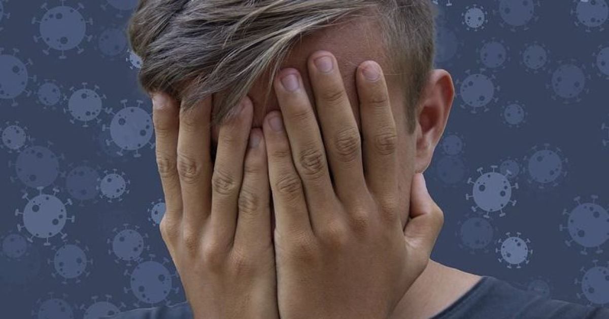 Чоловіки споїли юнака, а потім побили і зґвалтували / Фото ілюстративне