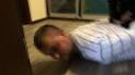 В Киеве полицейские похитили мужчину и вымогали у него 10 тысяч долларов (фото)