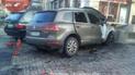 У Києві вночі загорівся припаркований автомобіль