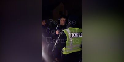 Новости Украины: в Харькове блоггер из Днепра плюнул в лицо и обругал полицейского
