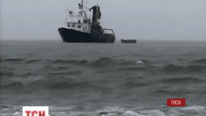 Рятувальники продовжують пошуки жертв катастрофи в Охотському морі